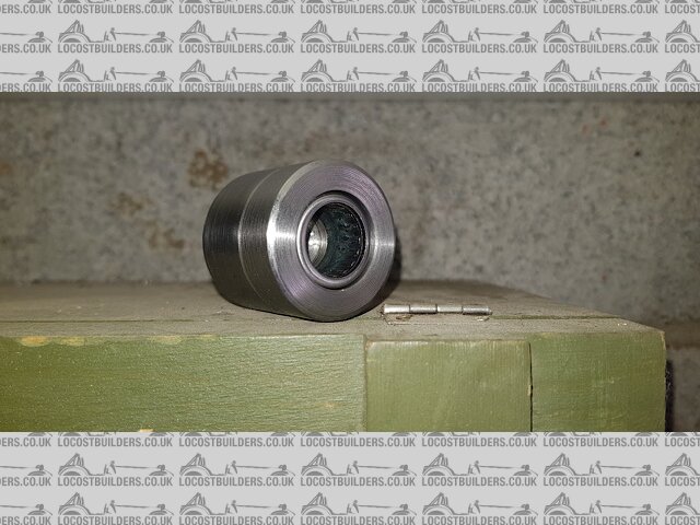 Spigot bearing and bush