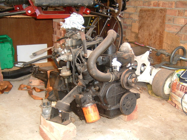 Escort 1298cc engine -1