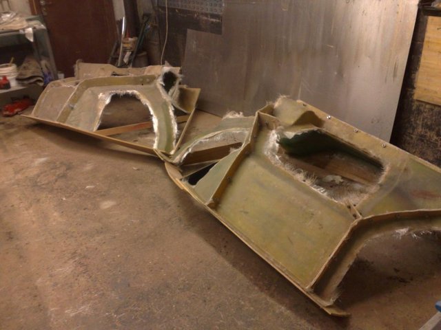 main shell mold