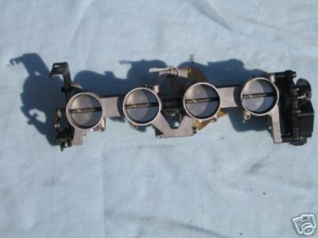 GSXR 600 K4 THROTTLE BODIES