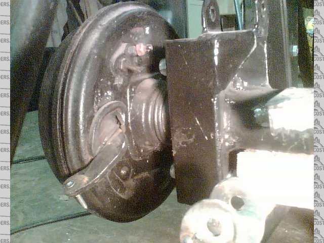 Escort rear brake drum back 2