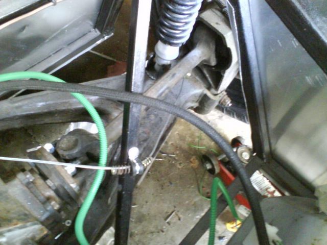 Handbrake cable routing