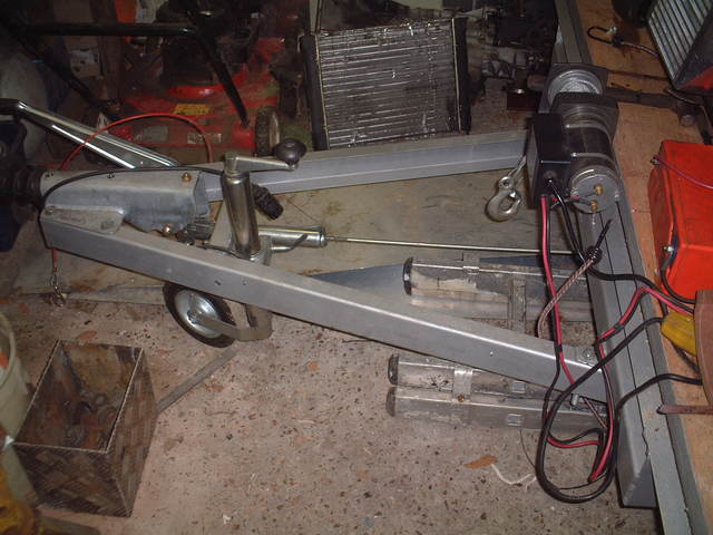 Trailer draw bar