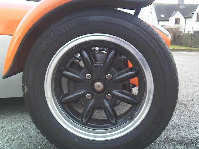 STM7 ALLOYS AND YOKOS