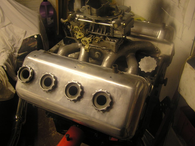 Daimler Hemi V8 1