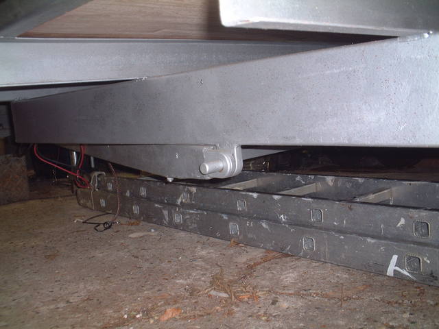 Trailer hinge