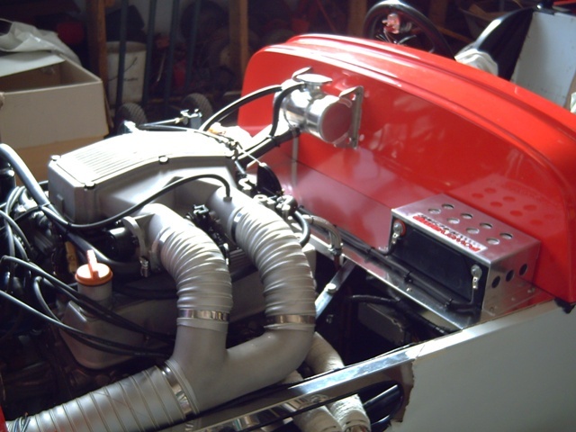 Twin plenum intake