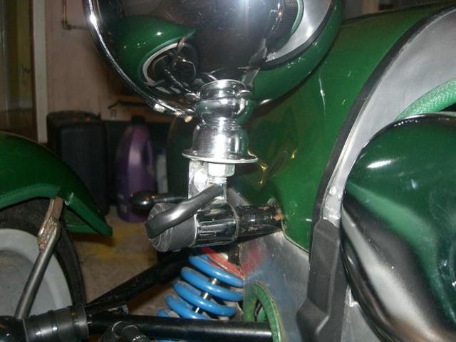 HeadLamp Bracket (Rear View)