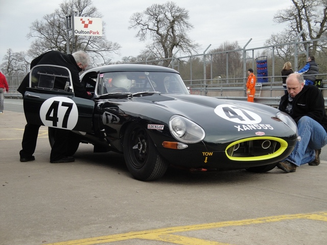 E Type pitstop