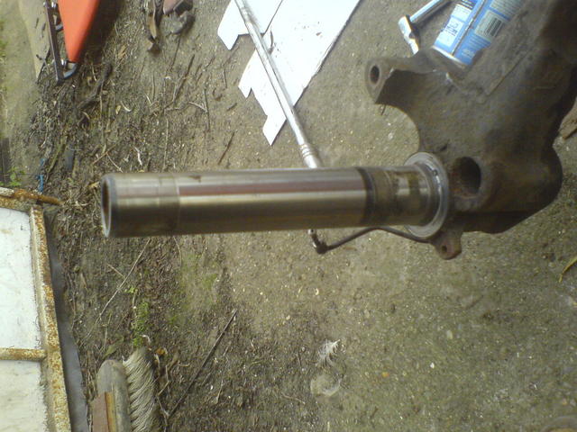 stub axle fron xsara rear beam (good one)