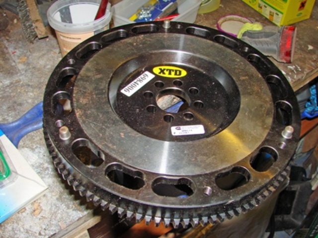 Light flywheel