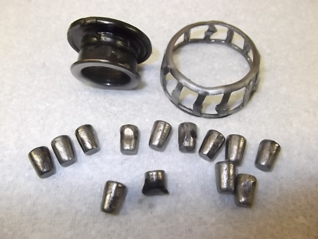 Almera box bearing