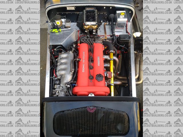 Invictus Engine bay