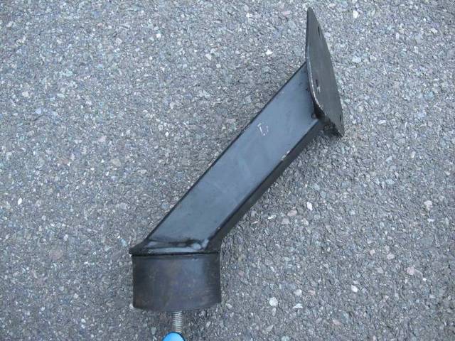 Engine Mount 4