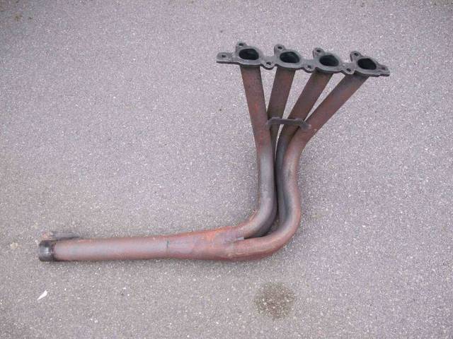 Exhaust Manifold 2