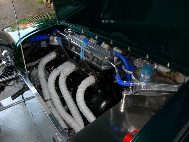 Engine Bay exhaust side