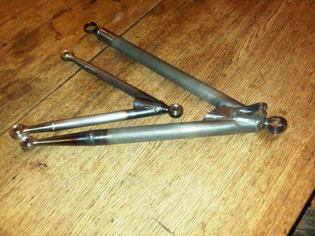 front top and bottom wishbones