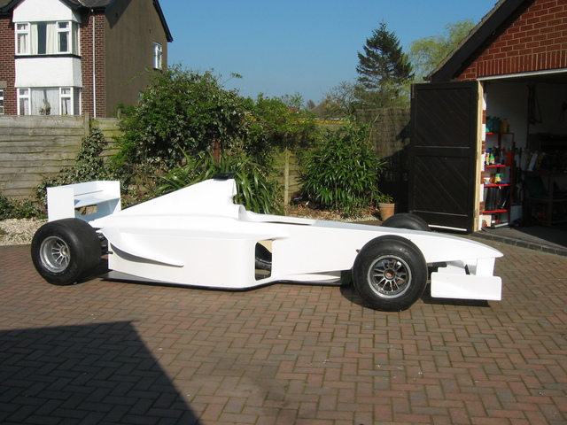 white F1 Sim