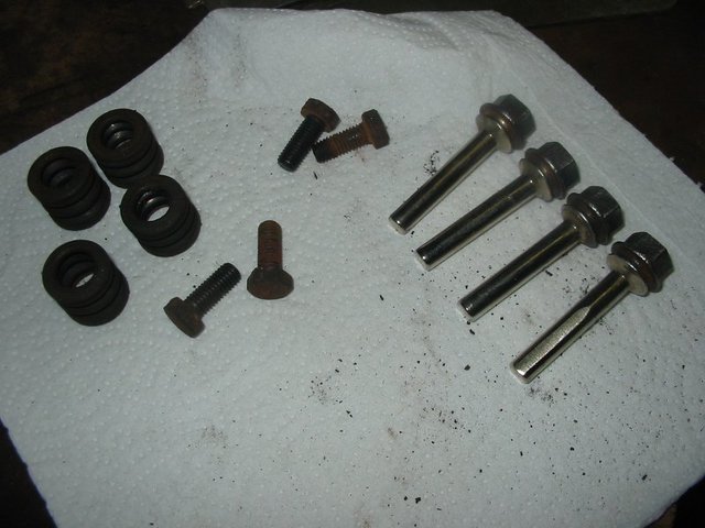 caliper carrier guide bolts