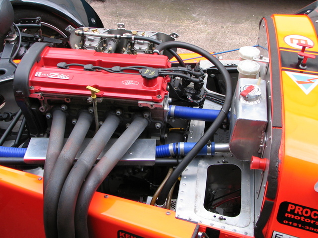 Darryls engine bay L/H side