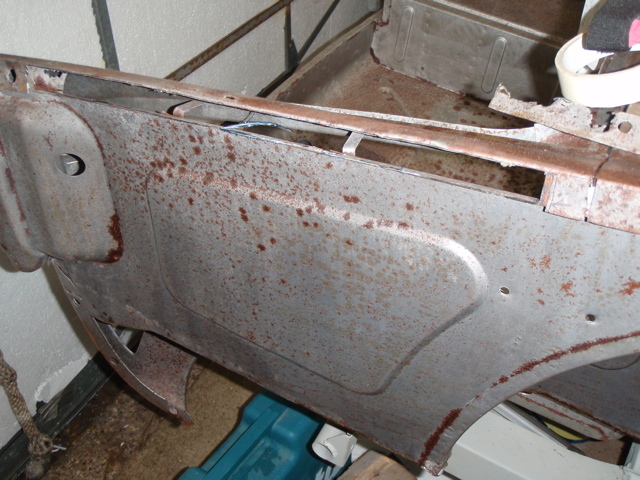 Rear_wing_rust_out