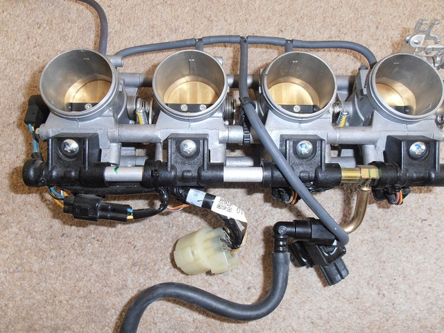 busa throttle bodies