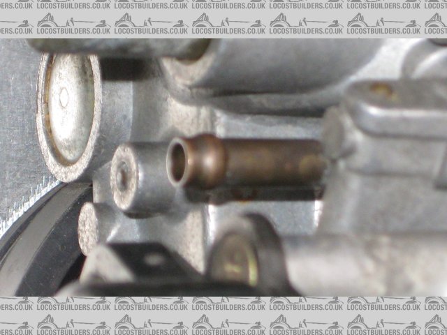 R1_Carbs_Inlet02