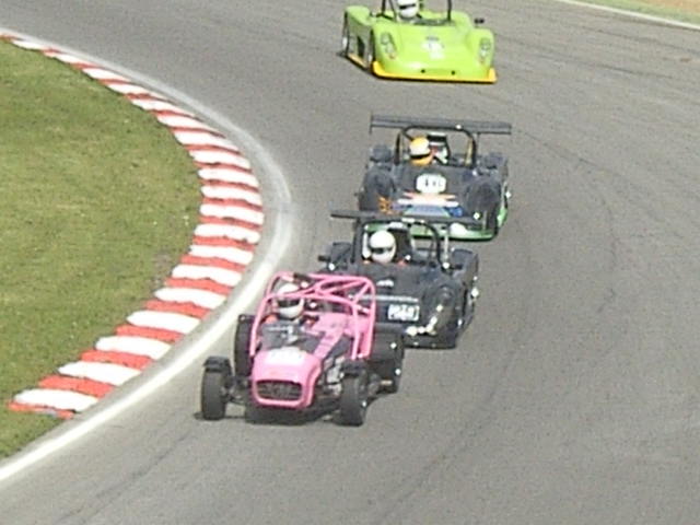 Close racing - Brands