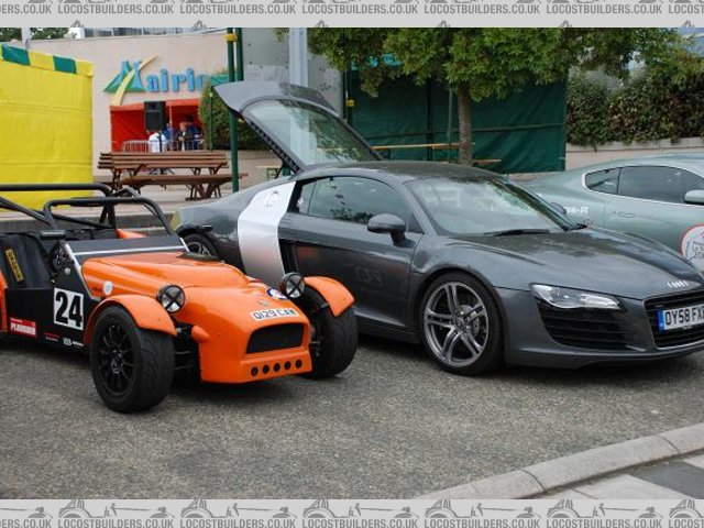 Le Mans '09 - R8 & Striker