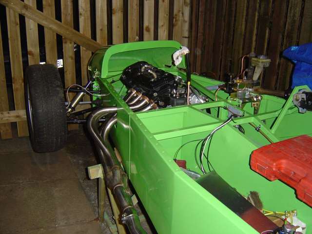 Rescued attachment r1engin.jpg