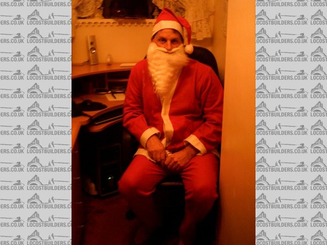 Rescued attachment santa1.JPG