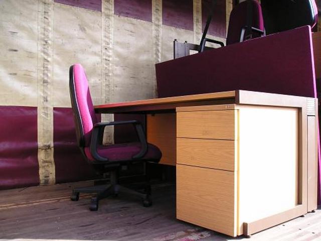 desks2