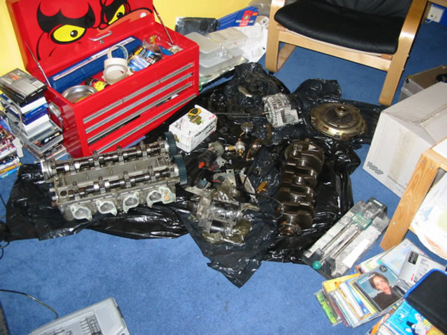 engine_bits_frontroom_mess