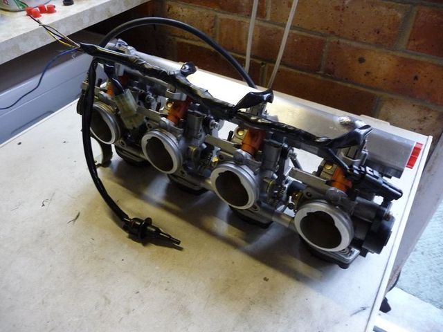 R6 throttle bodies