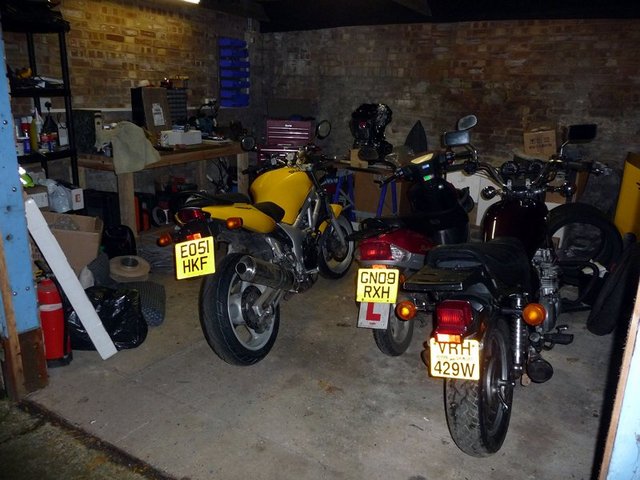 Garage 3