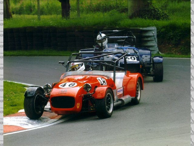 matt cadwell allcomers race being chased by the dax v8