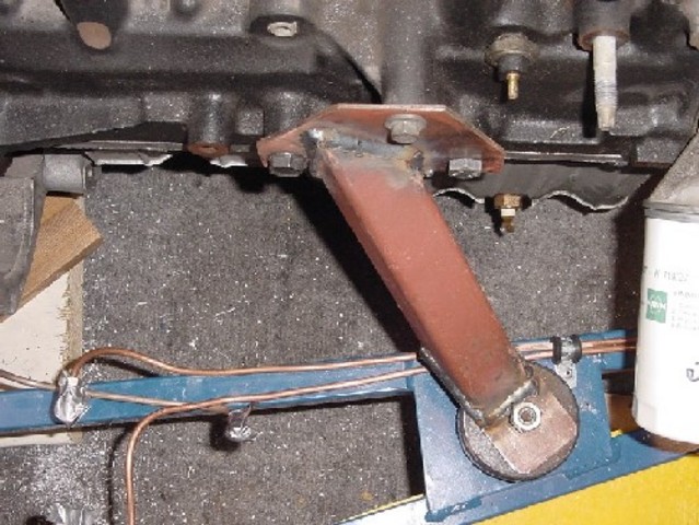 righthand zetec engine bracket