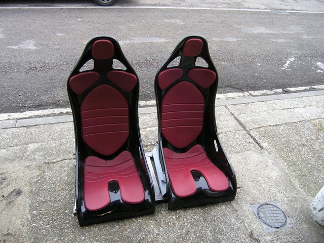 seats on subframe