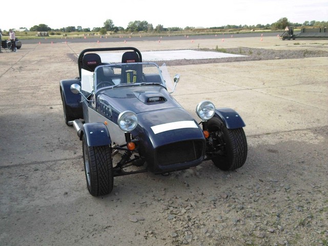 Car at Waterbeach trackday