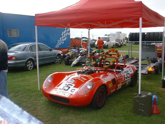 winner of becs race at cadwell